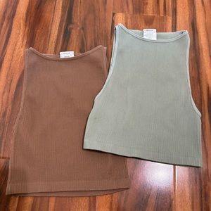 Cotton On seamless tank tops set of two size xs/s
